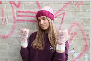 Inside-out: Reversible Beanie & Mitts - Pattern only