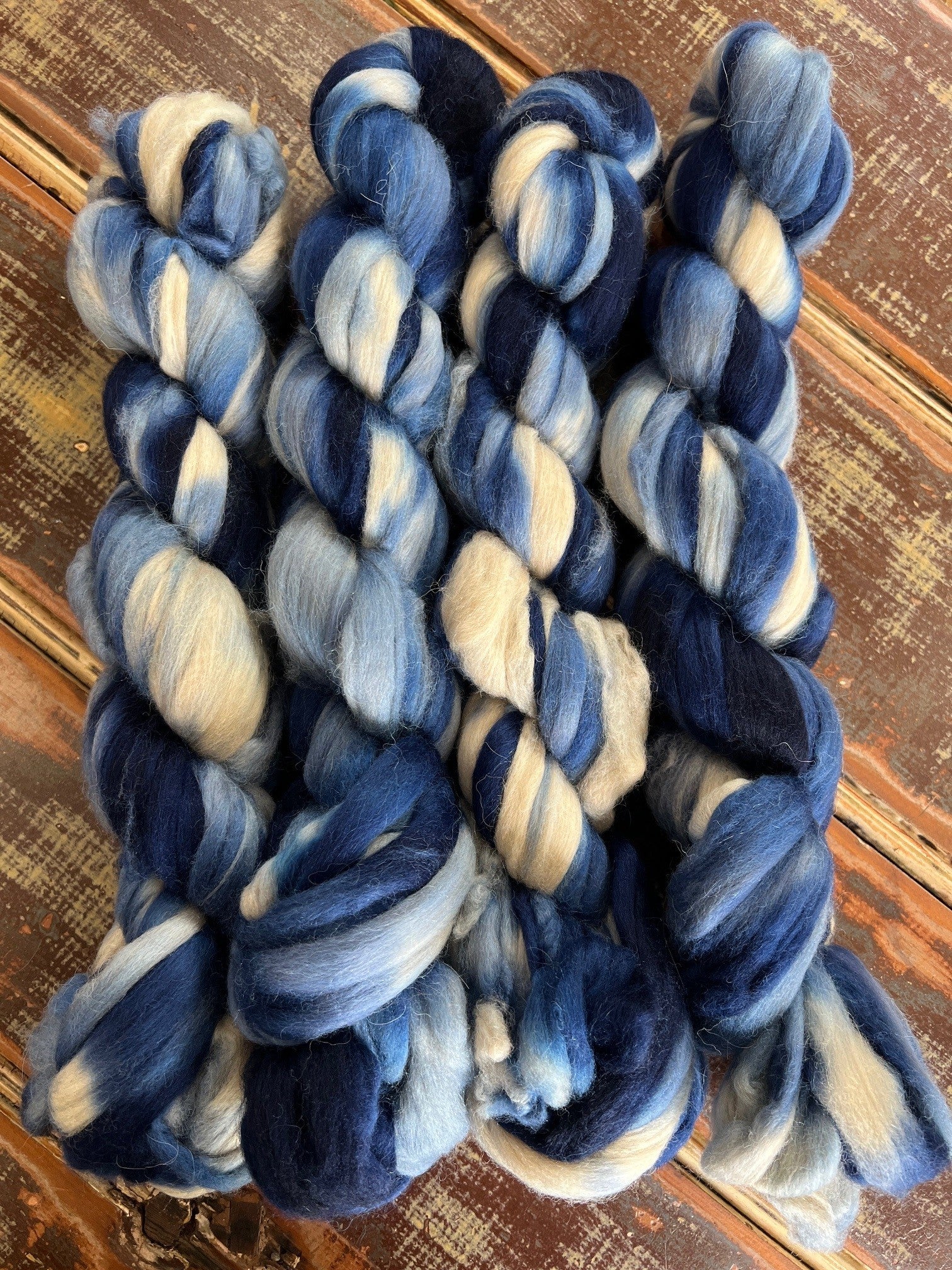 Martine Edmur - Merino Roving - Morepork Owl