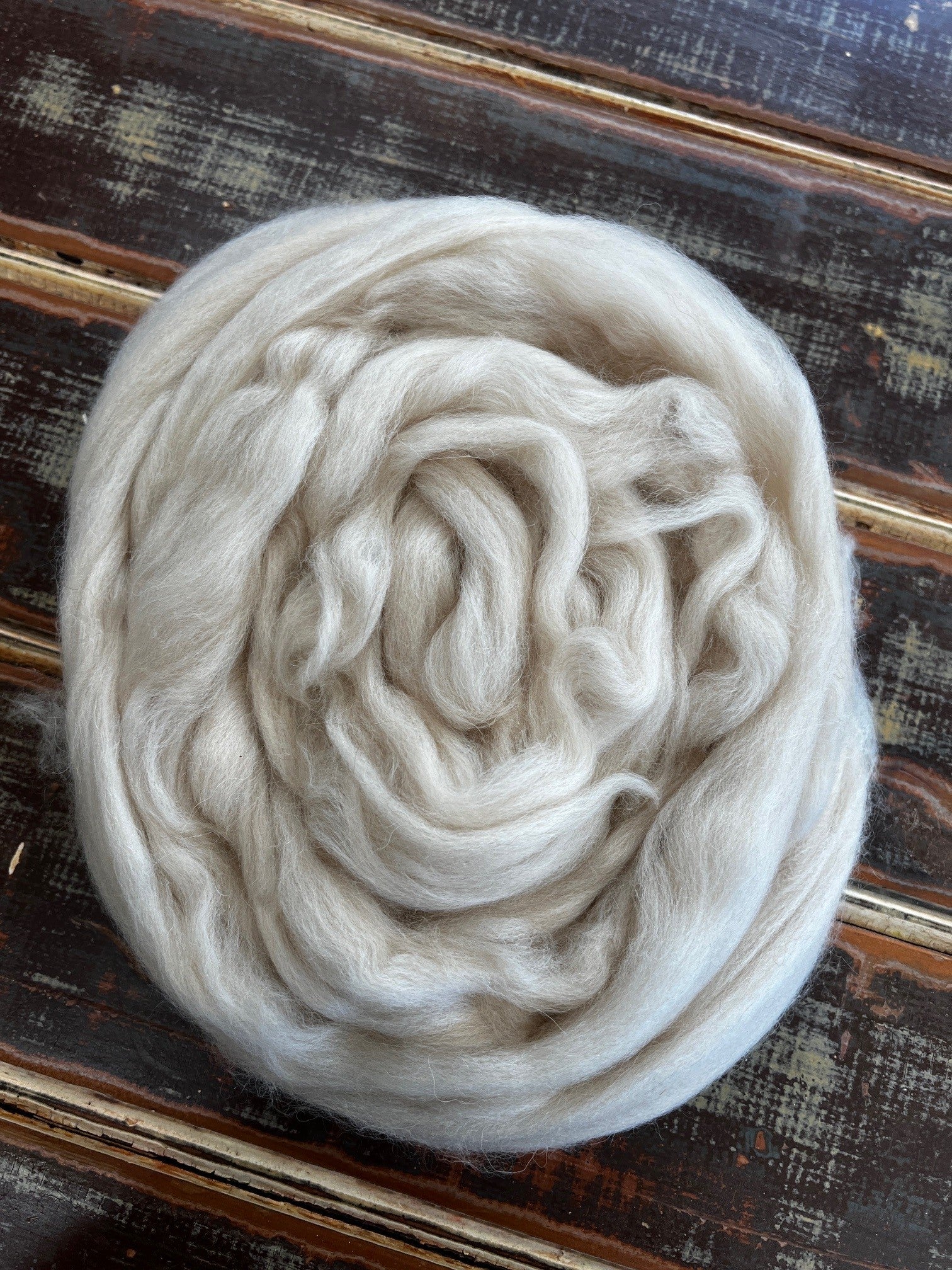 Latte Fluff - Naked - 60% SRS Merino : 40% Fawn Alpaca Roving - Morepork Owl